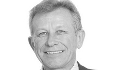 Stephen Bauer